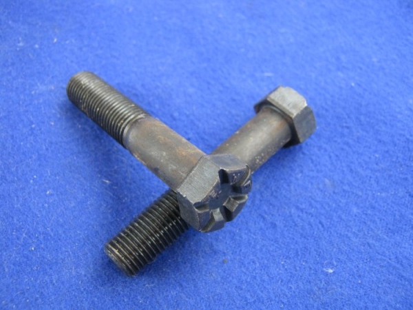 9422527